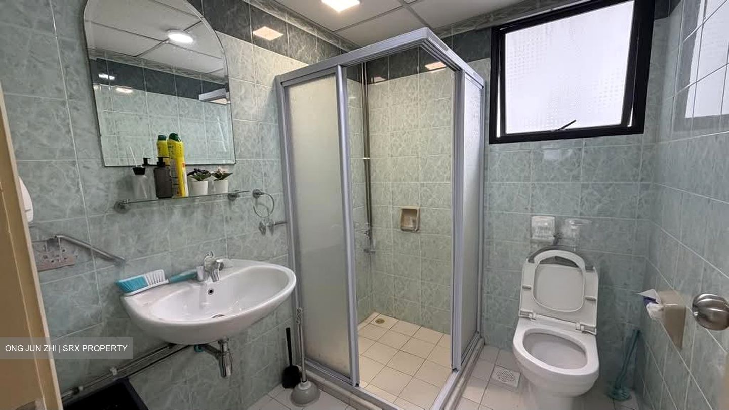 Central Green Condominium (D3), Condominium #583277231